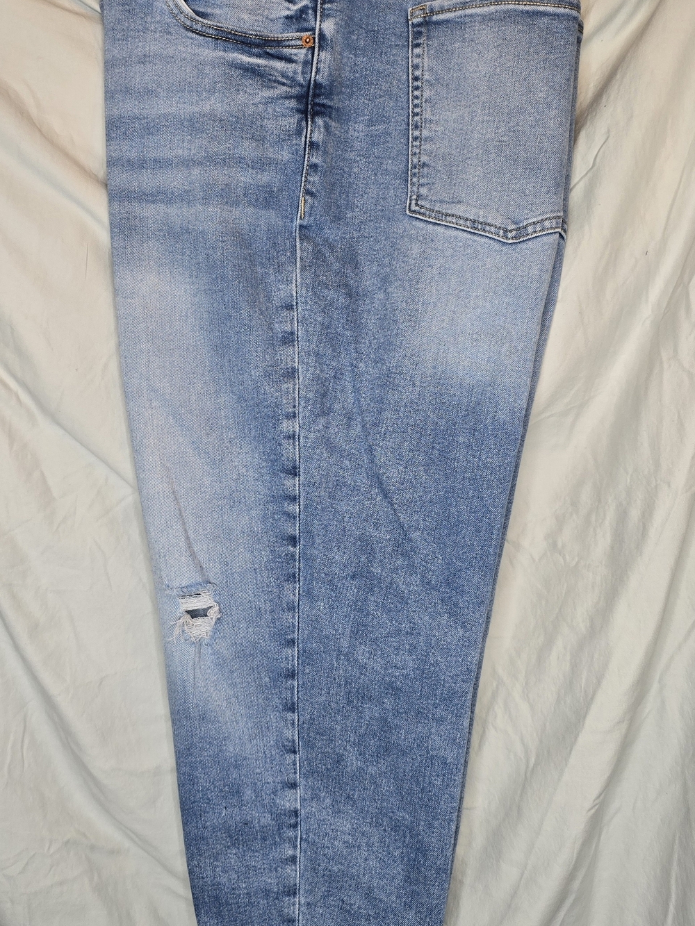 Old Navy Light Blue Slim Straight Women's Jeans